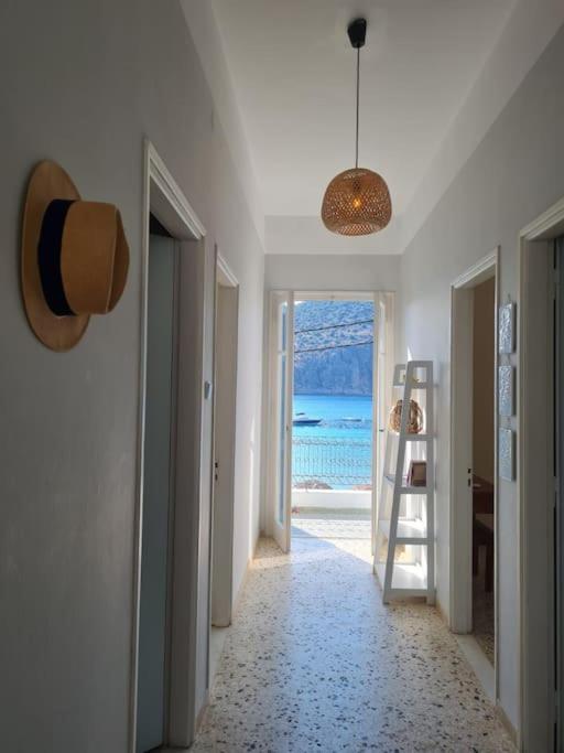 Big Apartment On The Beach Tolón Exteriör bild